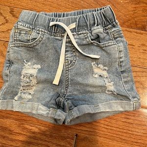 Little bipsy shorts